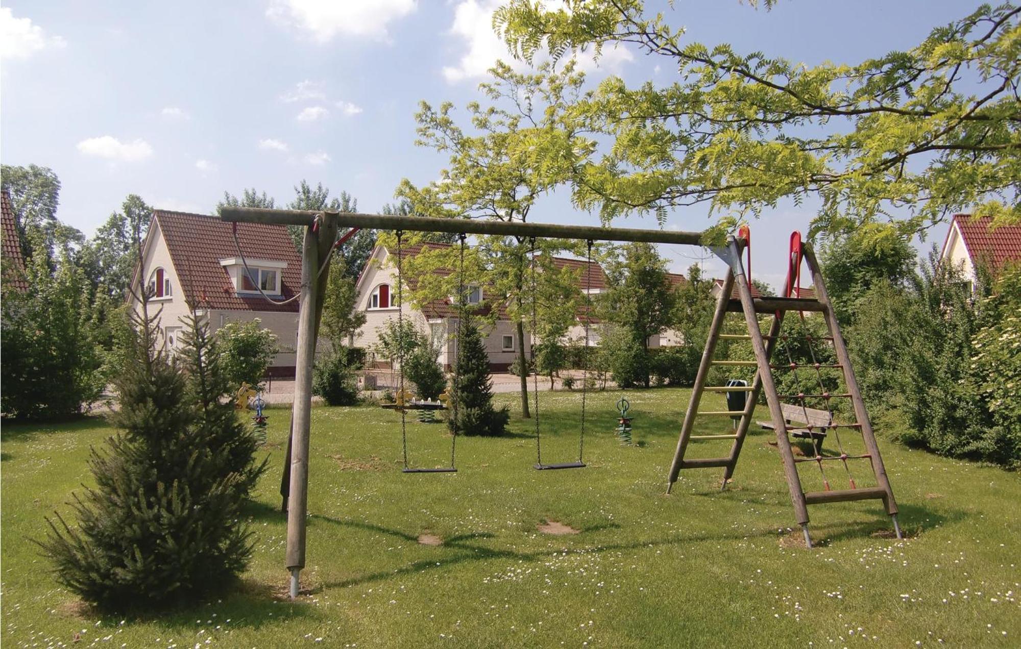 Porta Isola - Villa Land 127 Stevensweert Екстер'єр фото